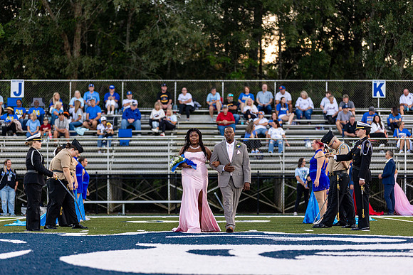 PRCHS_Homecoming_26-27_0171_1840
