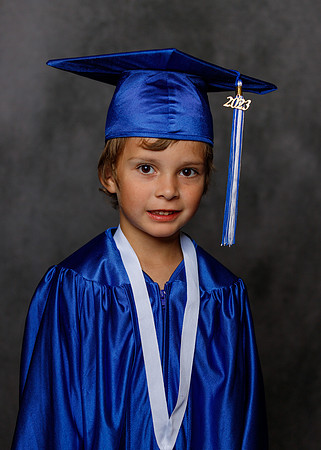 PRCES_K_Grad_HS_23_6686_011