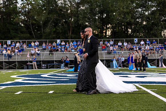 PRCHS_Homecoming_26-27_0198_2125