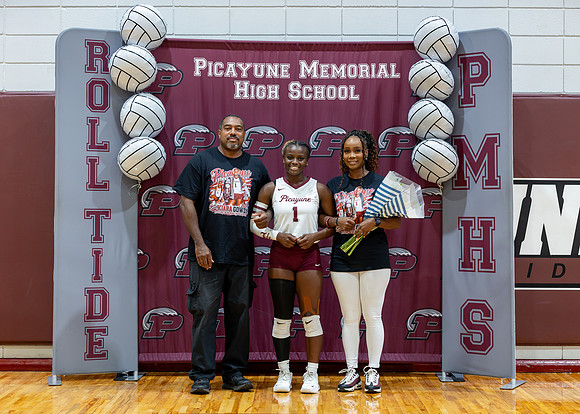 PMHS_VB_SR_Night_26-27_027_2772