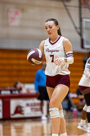 PMHS_VB_#7_Madelyn_26-27_007_3935