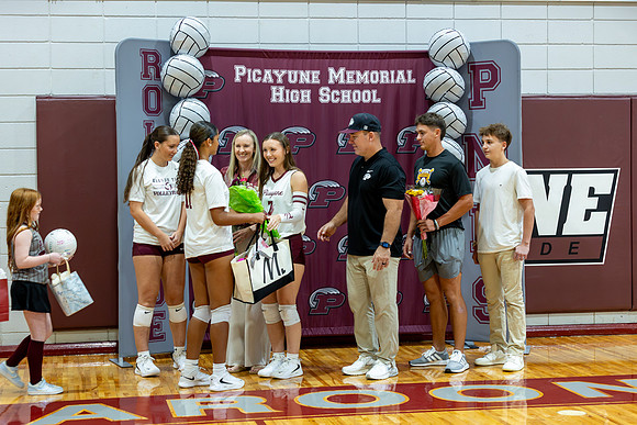 PMHS_VB_SR_Night_26-27_003_2600