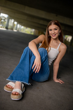 Allie_L_SP22_7065_28