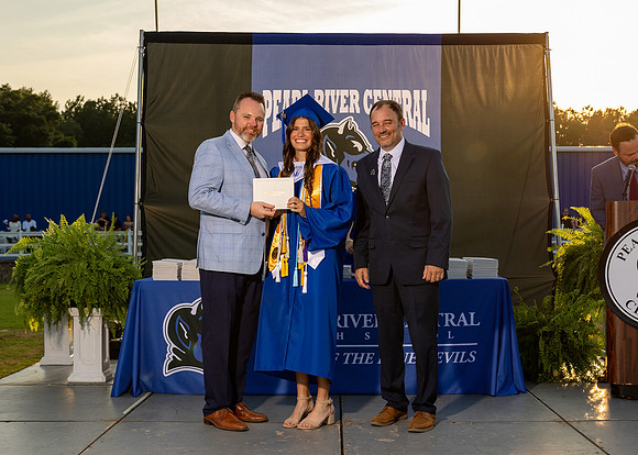 Grad_Ceremony_PRC_2024_017_1293