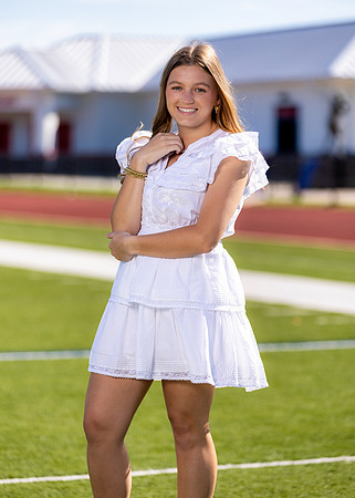 Friends_Cap-N-Gown_24_17_0189