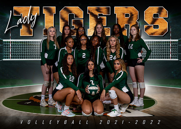 SHS Varsity Volleyball Team 2022 - 5x7
