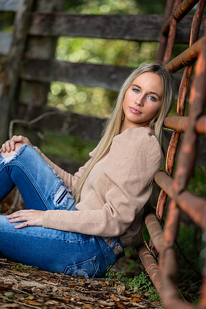 Gracie_Fall_Shoot_IMG_0975_18