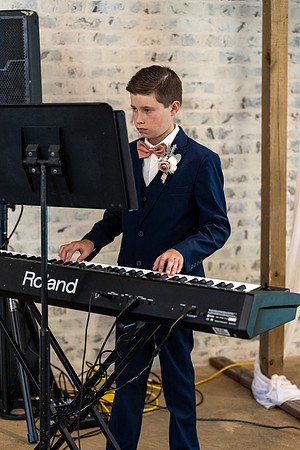 Brianna_B_Wedding_2024_057_0556