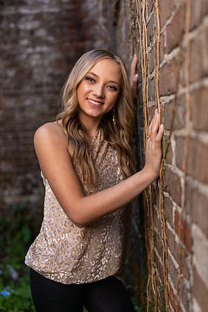 Caylee_N_SP22_4765_08