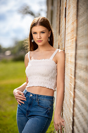 Allie_L_SP22_6985_16