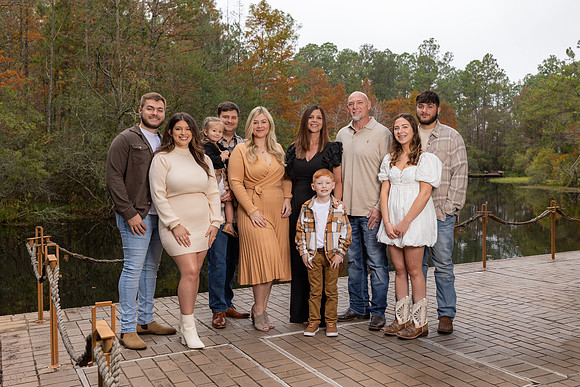 Brandi_A_Family_2023_01_1202