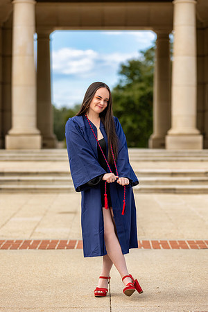 Audrey_D_College_Grad_04_1841