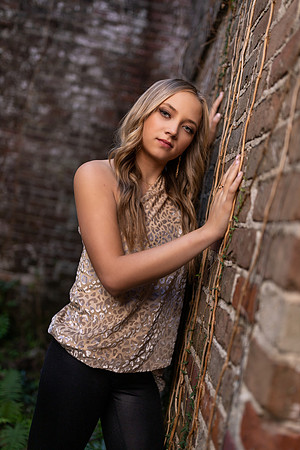 Caylee_N_SP22_4774_09