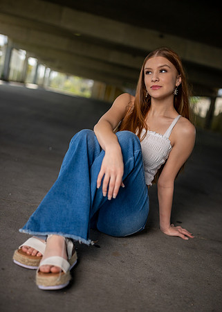 Allie_L_SP22_7070_29