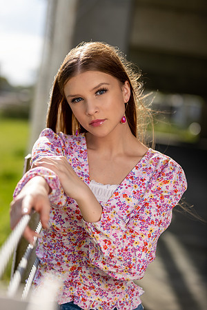 Allie_L_SP22_7074_30
