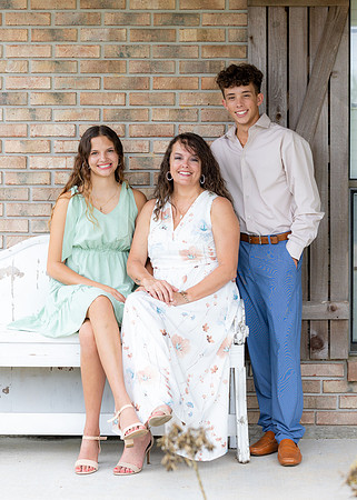 Necaise_Fam_2024_02_6177