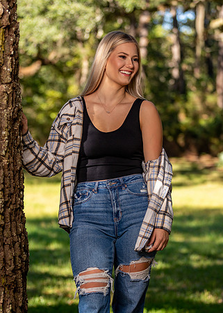 Laney_S_SP23_8906_10