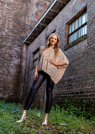 Caylee_N_SP22_4738_05