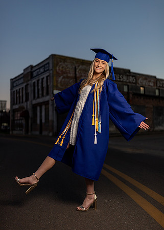 Alyssa_F_SP22_3767_33