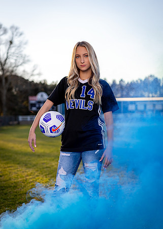 Alyssa_F_Soccer_2022_3054_16