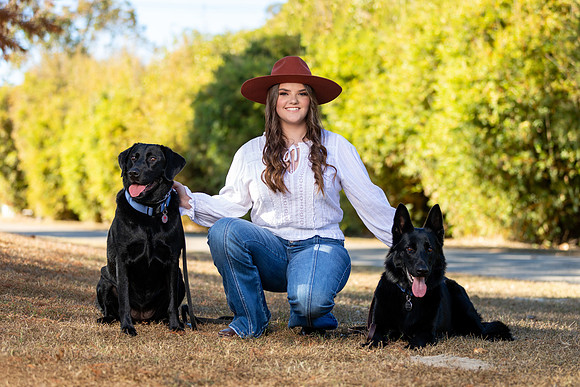 Brooke_L_SP23_S02_1383_02