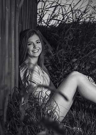 IMG_8875_b&w_mid_contrast_lighter_shadows_lower_highlights