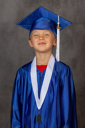 745A8552