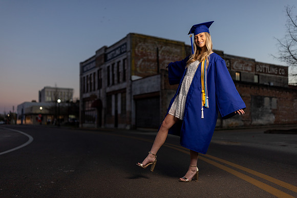 Alyssa_F_SP22_3763_32