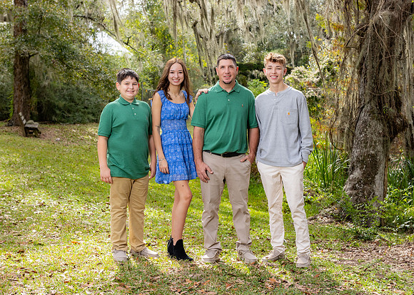 Jazmine_S_Family_2024_08_073