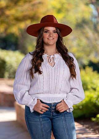 Brooke_L_SP23_S02_1436_10