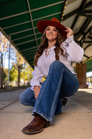 Brooke_L_SP23_S02_1486_21