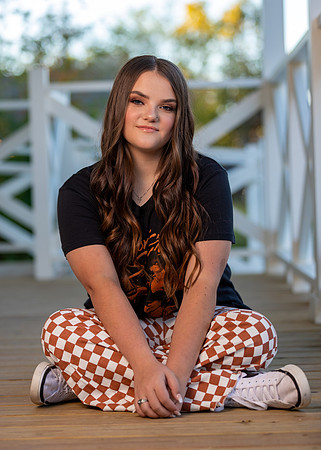 Brooke_L_SP23_S02_1578_35