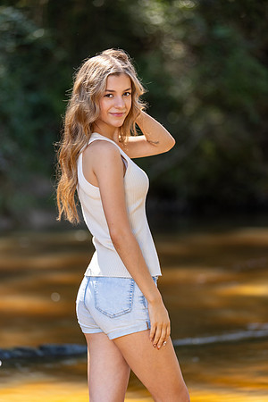 Ella_R_Creek_2025_03_2136