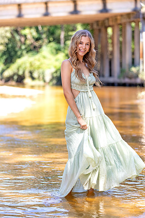 Ella_R_Creek_2025_13_2403